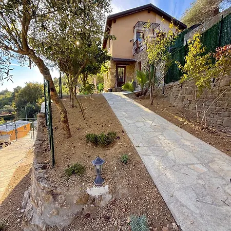 Dom wakacyjny La Maison Des Huskys Sasso di Bordighera